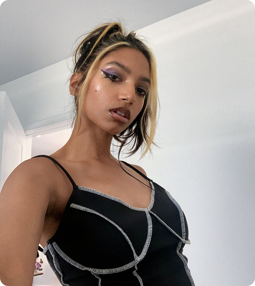 Photo of Author Tara Raani