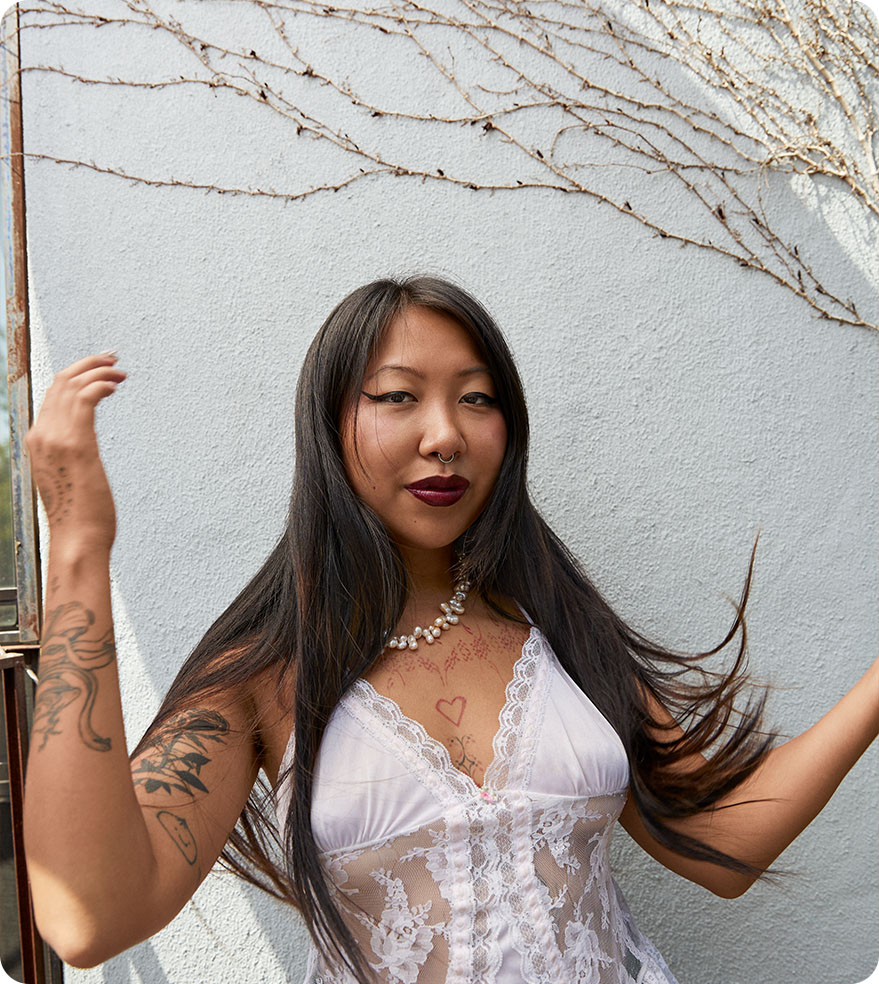 Photo of Author Mimi Zhu